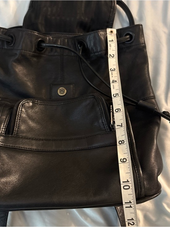 Tumi Black Leather Small 90’s Drawstring Backpack Style 921 Travel Everyday Bag main image 6